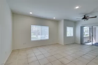 Photo #6: 2396578 Listing 