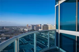 Photo #2: 2396581 Listing 