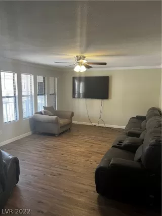 Photo #2: 2396588 Listing 
