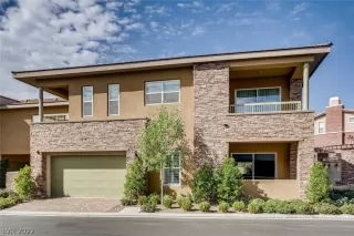 Photo #1: 2396670 Listing 