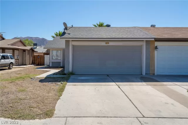 MLS: 2396684 Condo For Sale