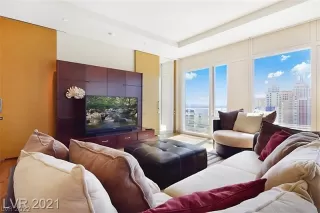 Photo #3: 2396730 Listing 