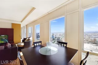 Photo #4: 2396730 Listing 