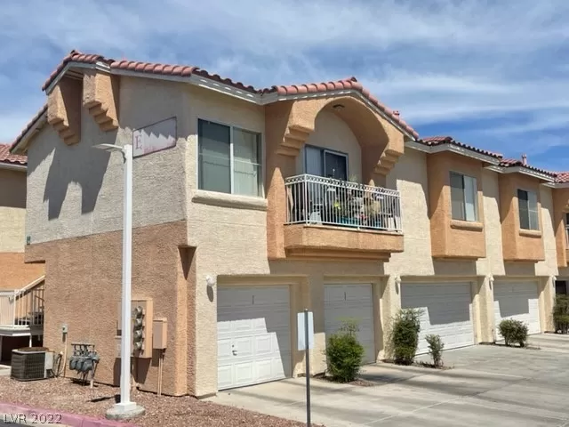 MLS: 2396763 Condo For Sale