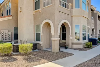 Photo #2: 2396788 Listing 