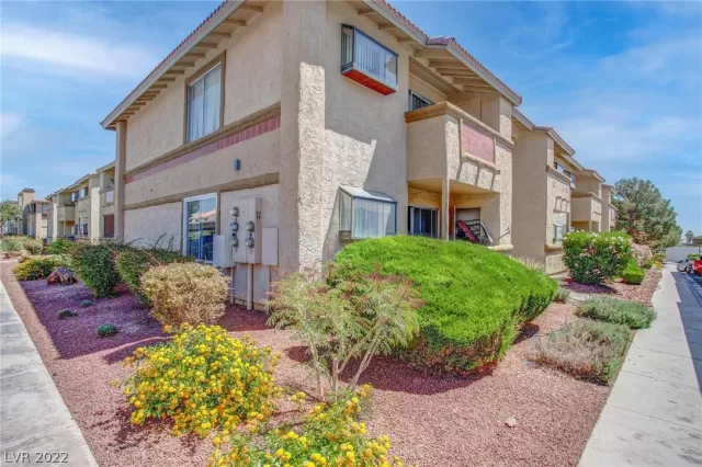 MLS: 2396811 Condo For Sale