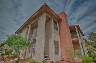 Photo #3: 2396817 Listing 