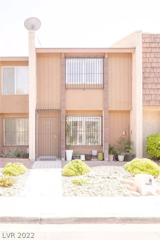 MLS: 2396844 Condo For Sale