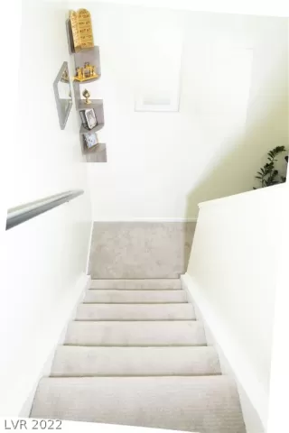 Photo #4: 2396844 Listing 