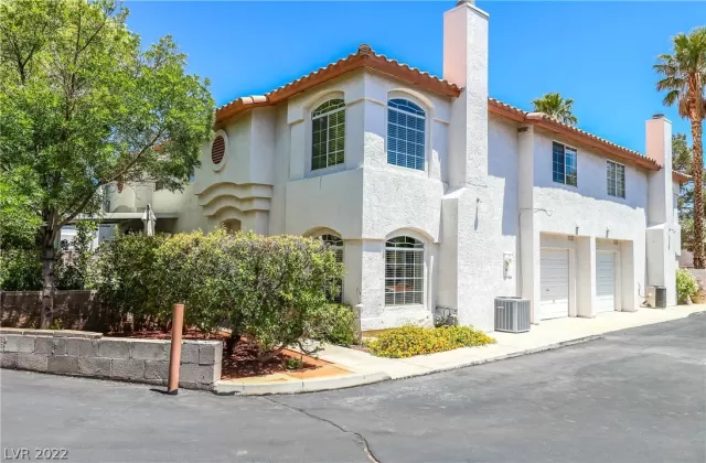 MLS: 2396994 Condo For Sale