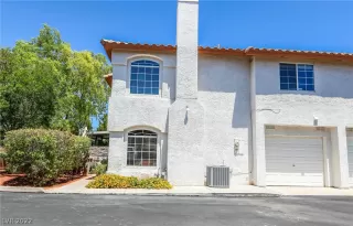 Photo #1: 2396994 Listing