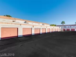 Photo #4: 2397017 Listing 