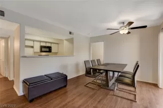 Photo #5: 2397022 Listing