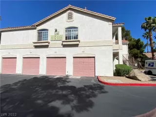 Photo #3: 2397035 Listing