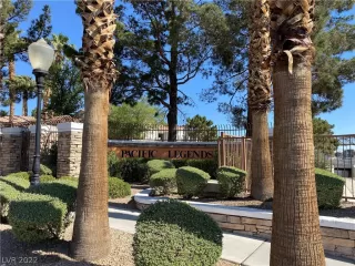 Photo #6: 2397035 Listing