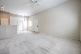 Photo #4: 2397044 Listing 