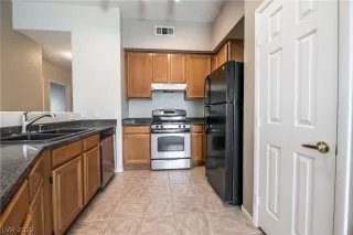 Photo #6: 2397044 Listing 