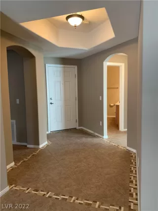 Photo #4: 2397053 Listing 