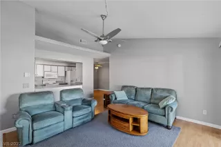 Photo #1: 2397087 Listing