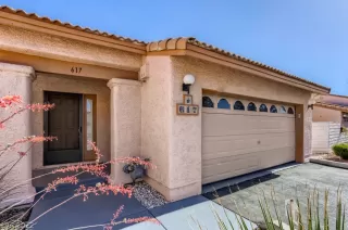 Photo #2: 2397193 Listing