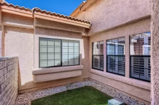 Photo #3: 2397193 Listing