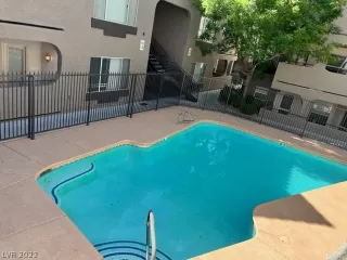 Photo #2: 2397199 Listing 