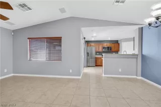 Photo #6: 2397260 Listing 