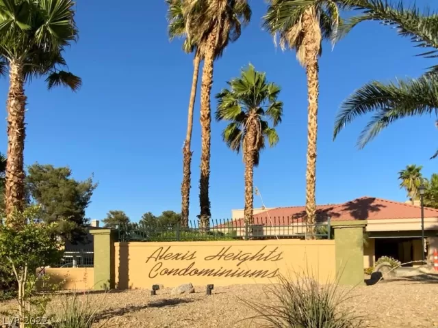 MLS: 2397301 Condo For Sale