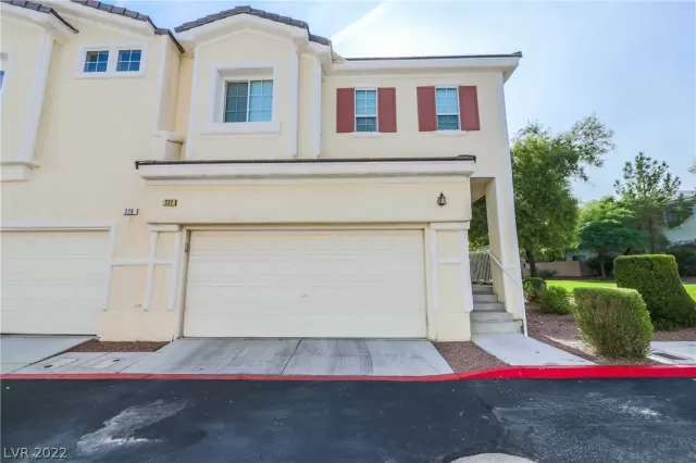 MLS: 2397305 Condo For Sale