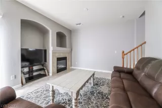 Photo #6: 2397305 Listing 