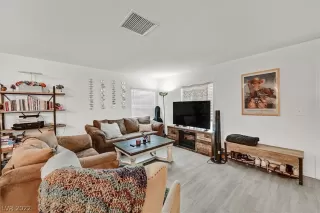 Photo #4: 2397324 Listing 