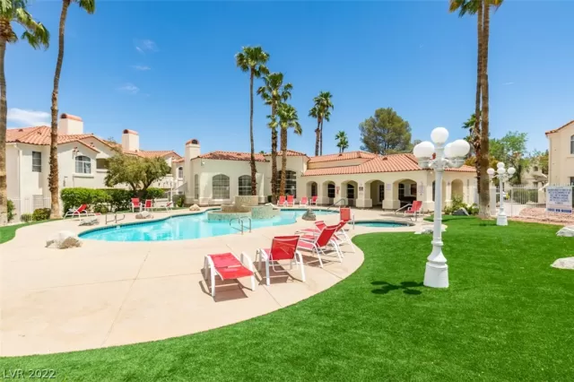 MLS: 2397399 Condo For Sale