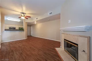 Photo #1: 2397438 Listing