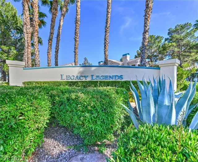 MLS: 2397450 Condo For Sale