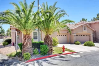 Photo #2: 2397457 Listing 