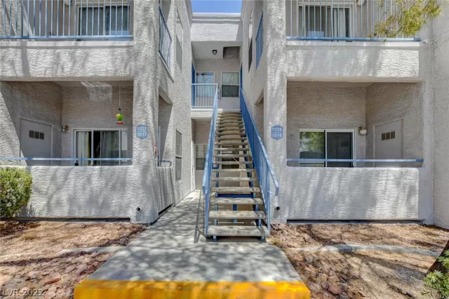 MLS: 2397465 Condo For Sale