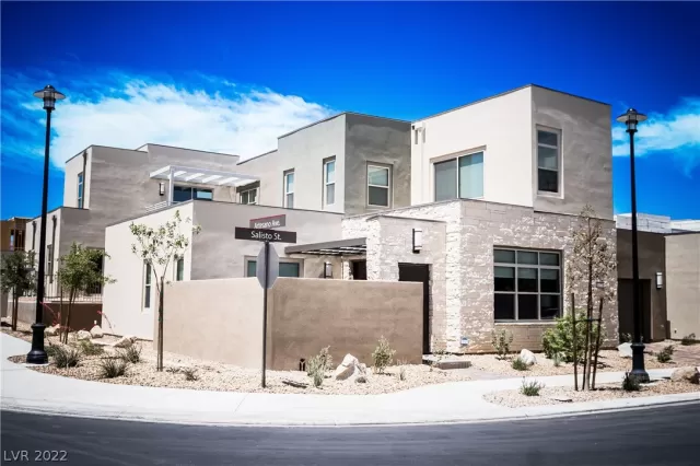 MLS: 2397480 Condo For Sale