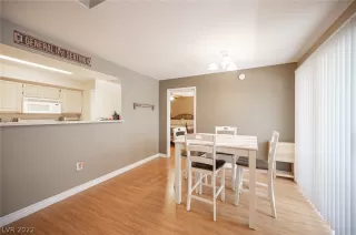 Photo #6: 2397501 Listing