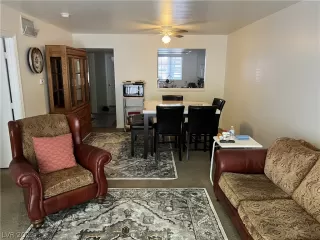 Photo #4: 2397506 Listing