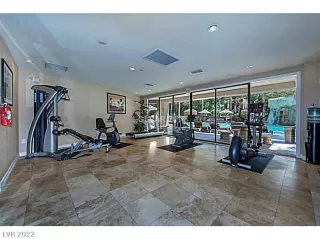 Photo #6: 2397542 Listing 