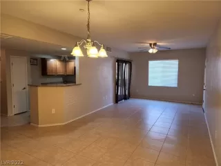 Photo #3: 2397548 Listing 