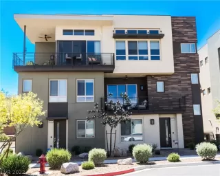 Photo #1: 2397566 Listing 