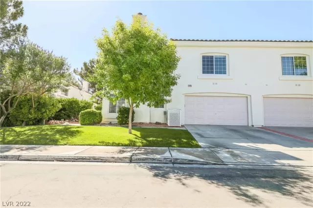 MLS: 2397595 Condo For Sale