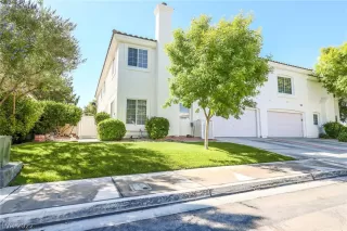 Photo #3: 2397595 Listing 