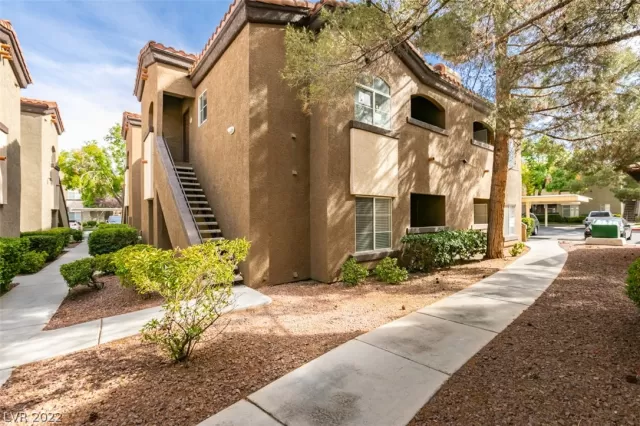 MLS: 2397608 Condo For Sale