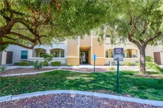 Photo #1: 2397706 Listing 