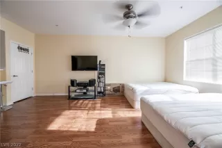 Photo #6: 2397706 Listing 