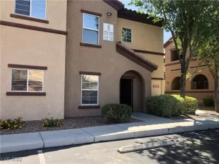 Photo #2: 2397715 Listing 