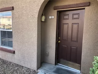 Photo #3: 2397715 Listing 