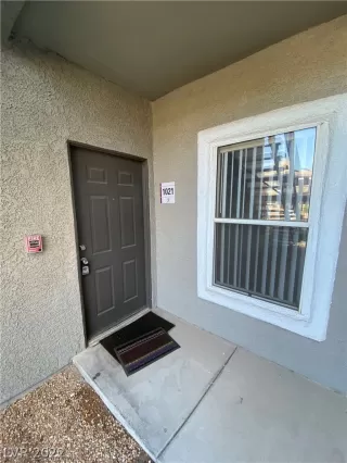 Photo #1: 2397720 Listing 